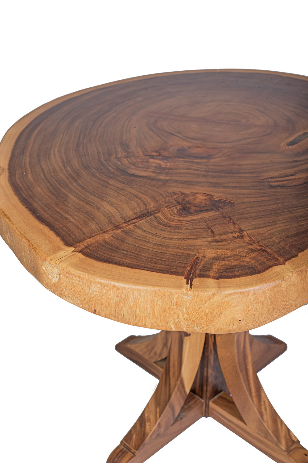 Dining Table | TULO