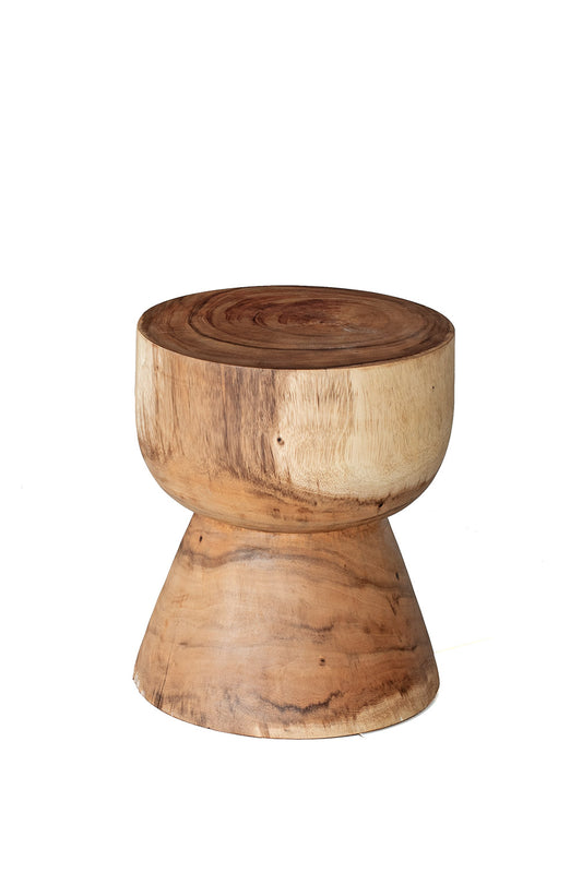 Wood stool | HUGO